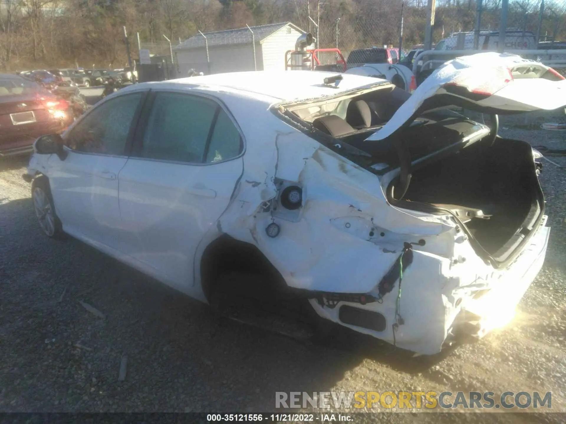 3 Photograph of a damaged car 4T1C11AK6NU669403 TOYOTA CAMRY 2022