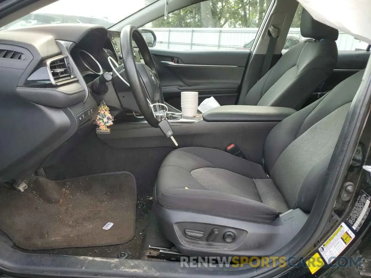 7 Photograph of a damaged car 4T1C11AK6NU676982 TOYOTA CAMRY 2022