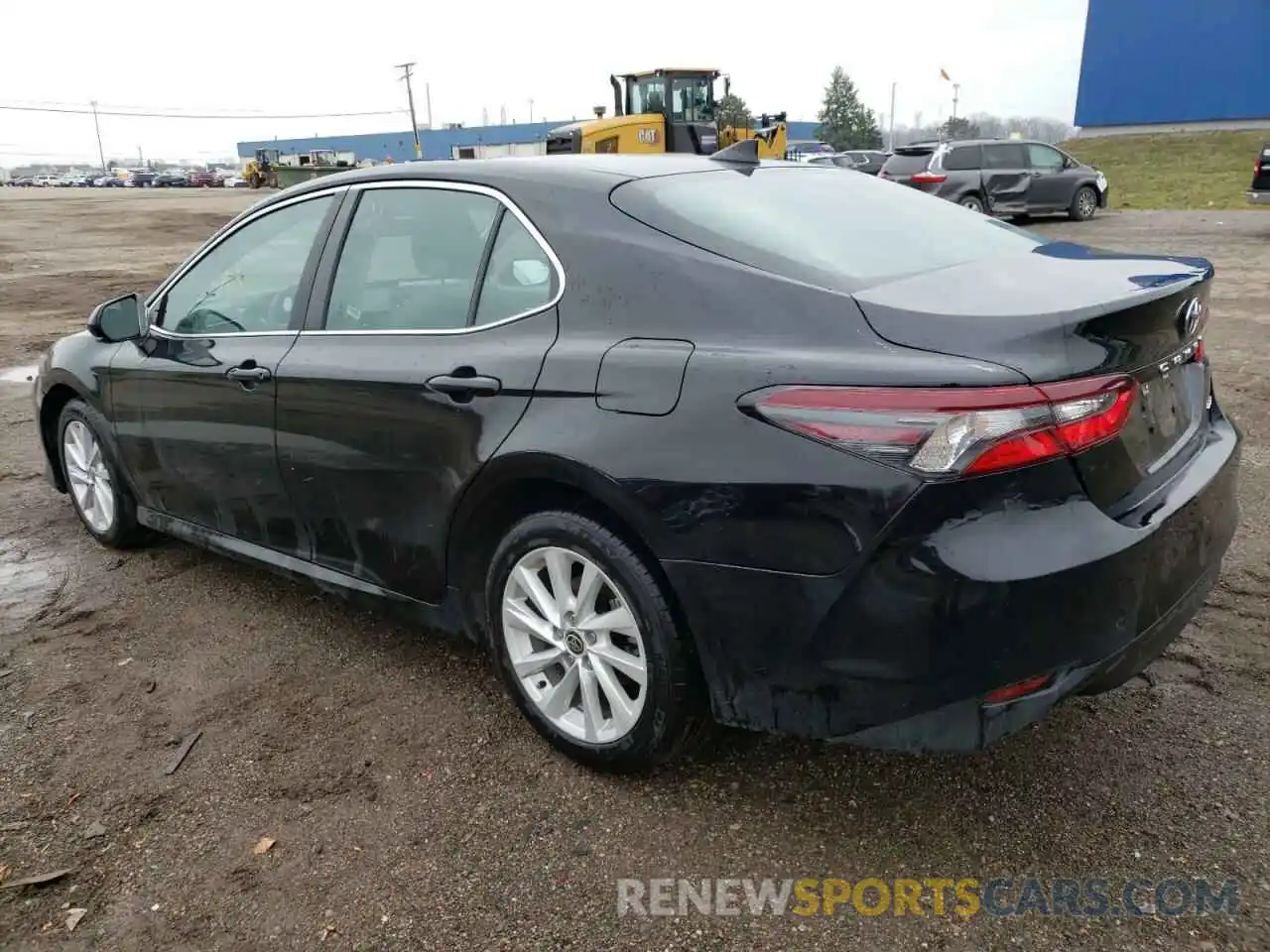 2 Photograph of a damaged car 4T1C11AK6NU683592 TOYOTA CAMRY 2022