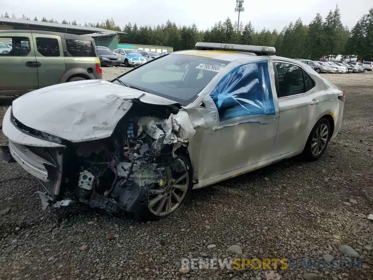 1 Photograph of a damaged car 4T1C11AK7NU019401 TOYOTA CAMRY 2022