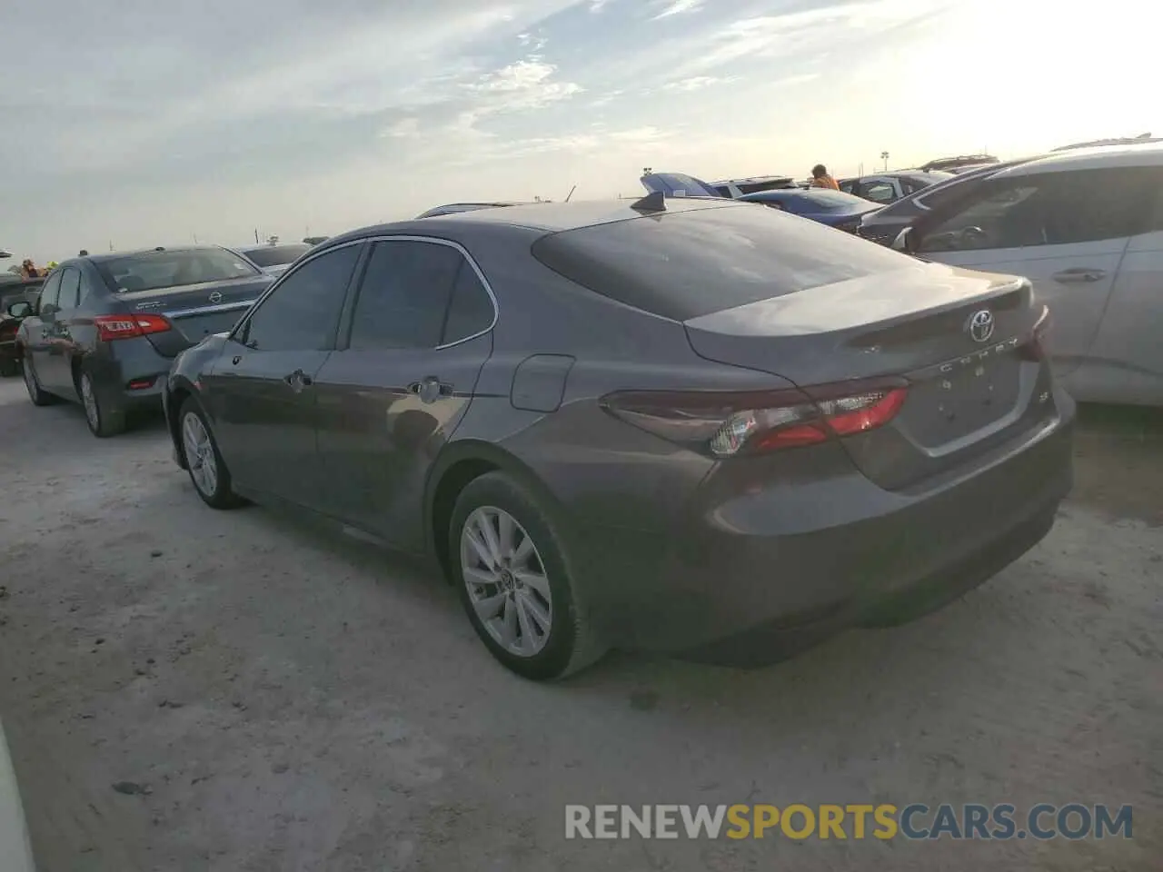 2 Photograph of a damaged car 4T1C11AK7NU063351 TOYOTA CAMRY 2022