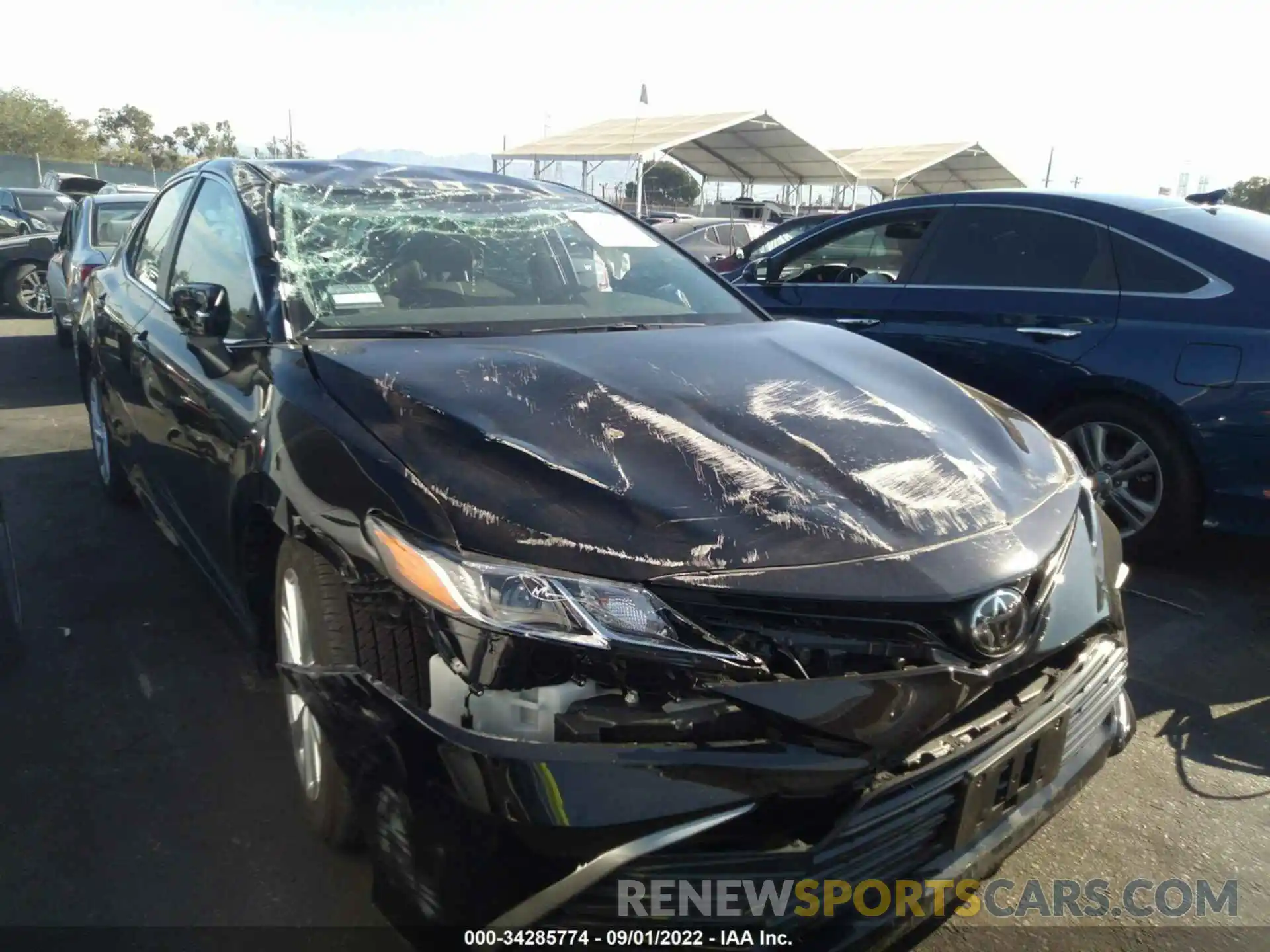 1 Photograph of a damaged car 4T1C11AK7NU626429 TOYOTA CAMRY 2022