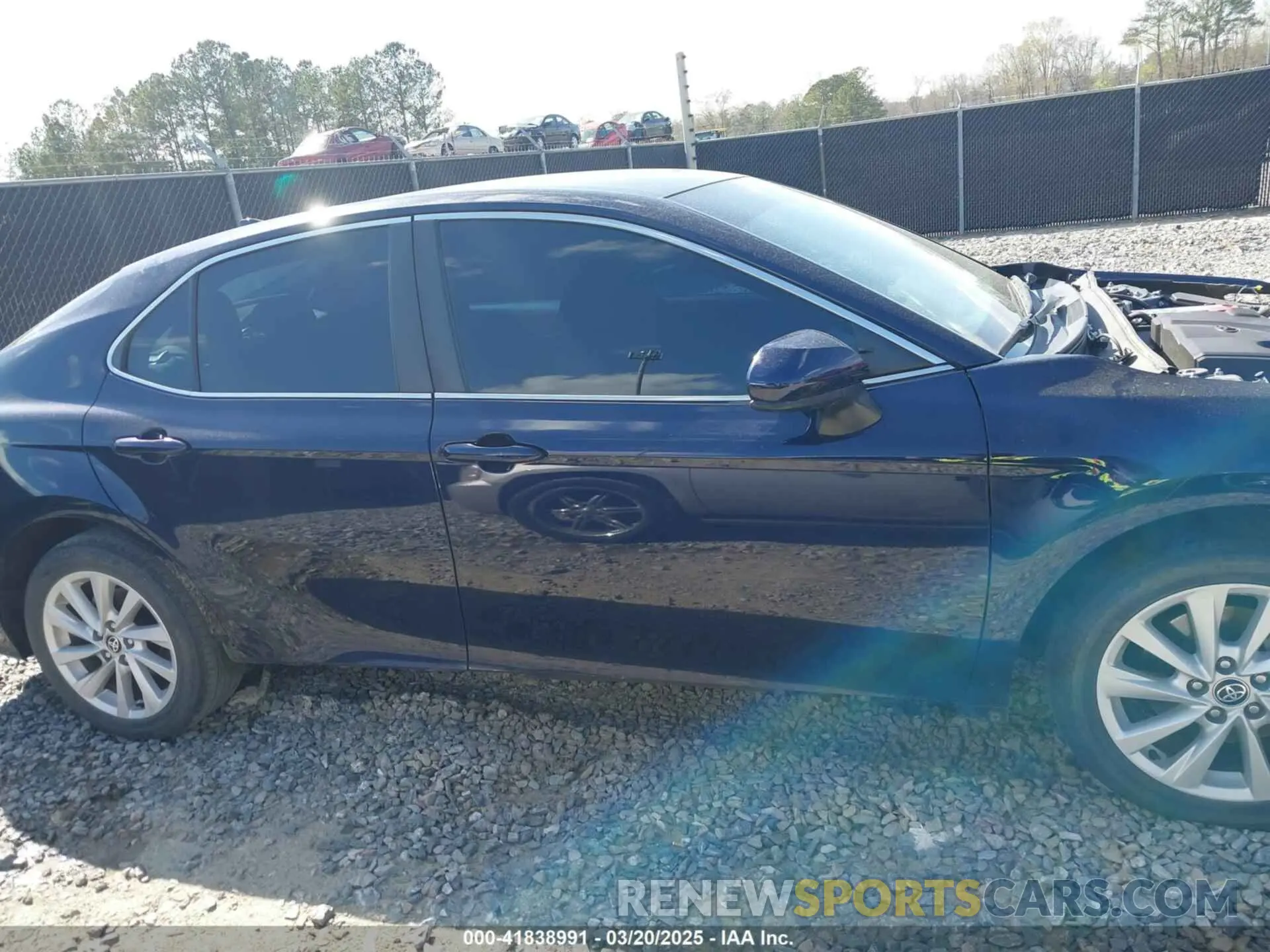 13 Photograph of a damaged car 4T1C11AK7NU642811 TOYOTA CAMRY 2022