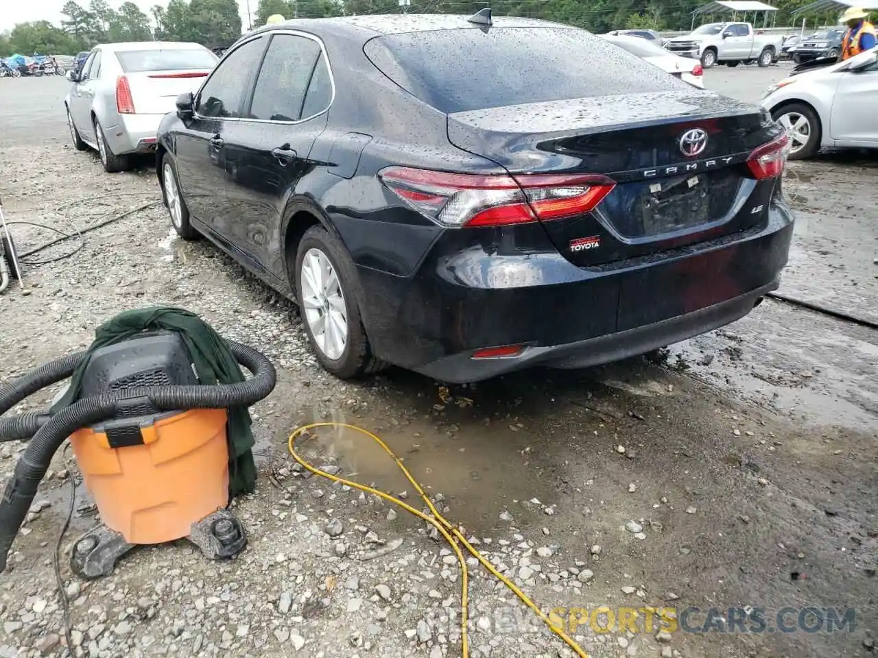 4 Photograph of a damaged car 4T1C11AK7NU651718 TOYOTA CAMRY 2022