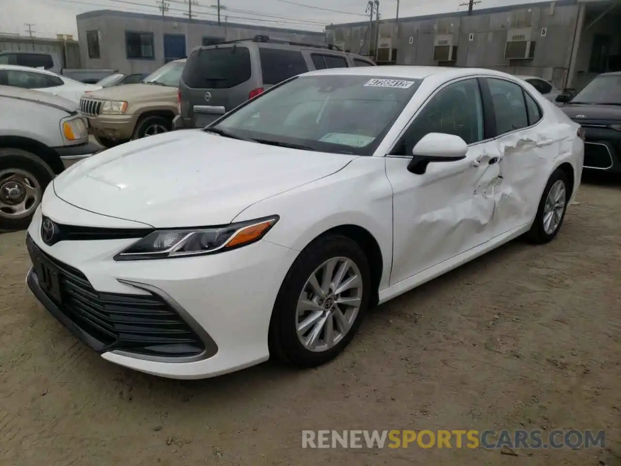 2 Photograph of a damaged car 4T1C11AK7NU673766 TOYOTA CAMRY 2022