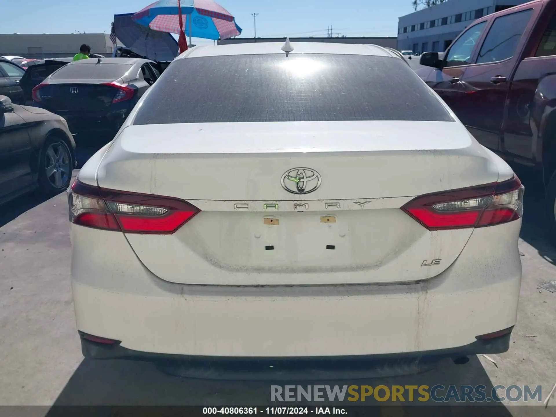 16 Photograph of a damaged car 4T1C11AK7NU697131 TOYOTA CAMRY 2022