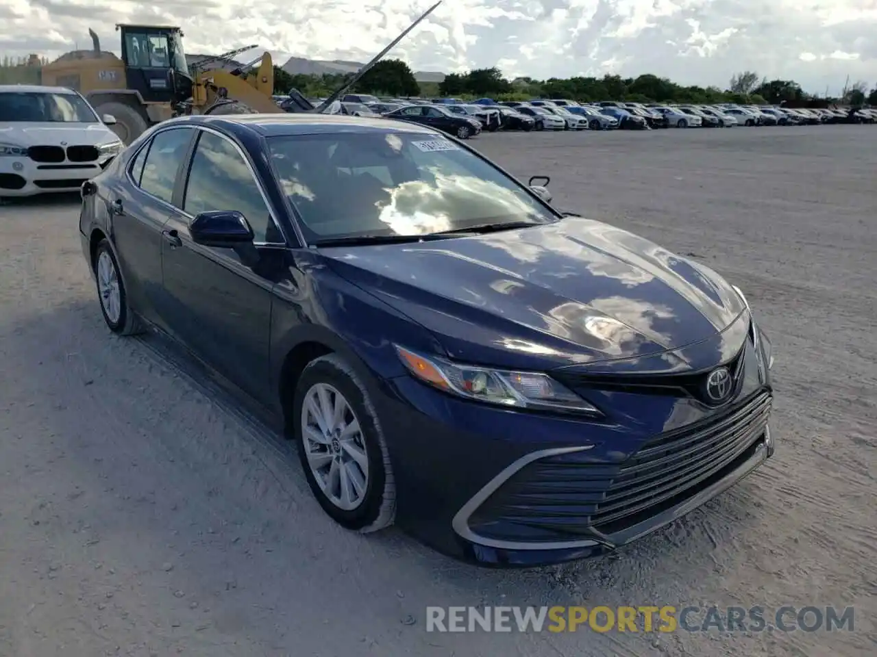 1 Photograph of a damaged car 4T1C11AK7NU699350 TOYOTA CAMRY 2022