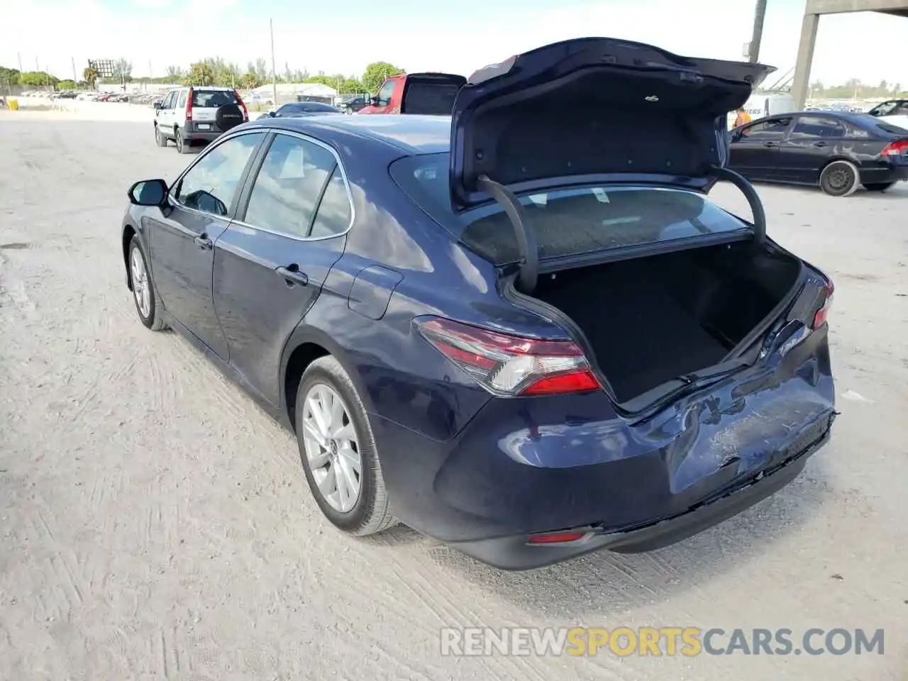 3 Photograph of a damaged car 4T1C11AK7NU699350 TOYOTA CAMRY 2022