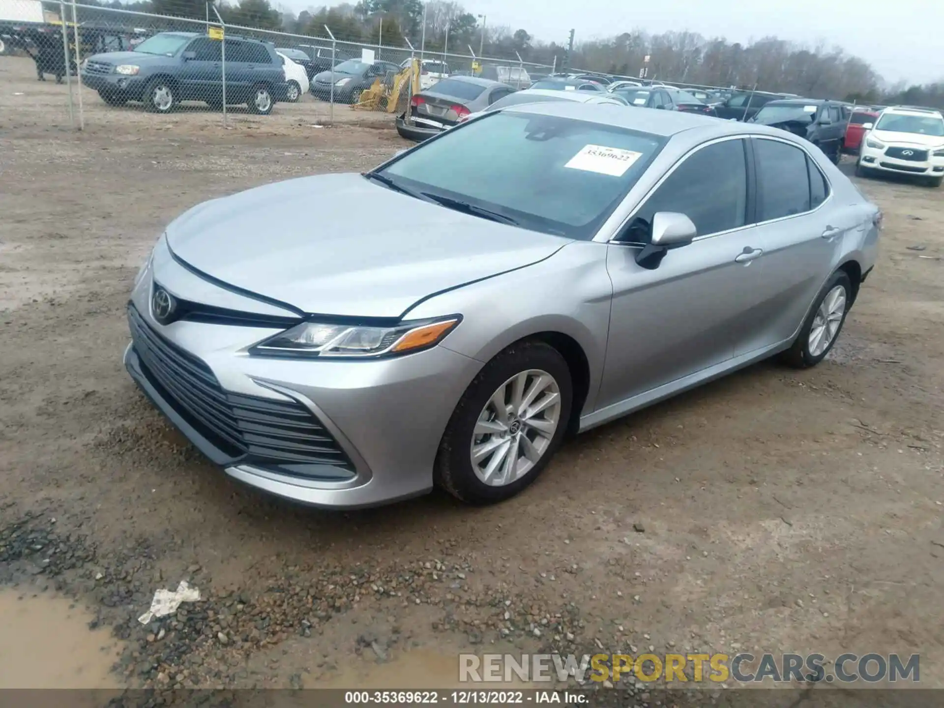 2 Photograph of a damaged car 4T1C11AK7NU718754 TOYOTA CAMRY 2022