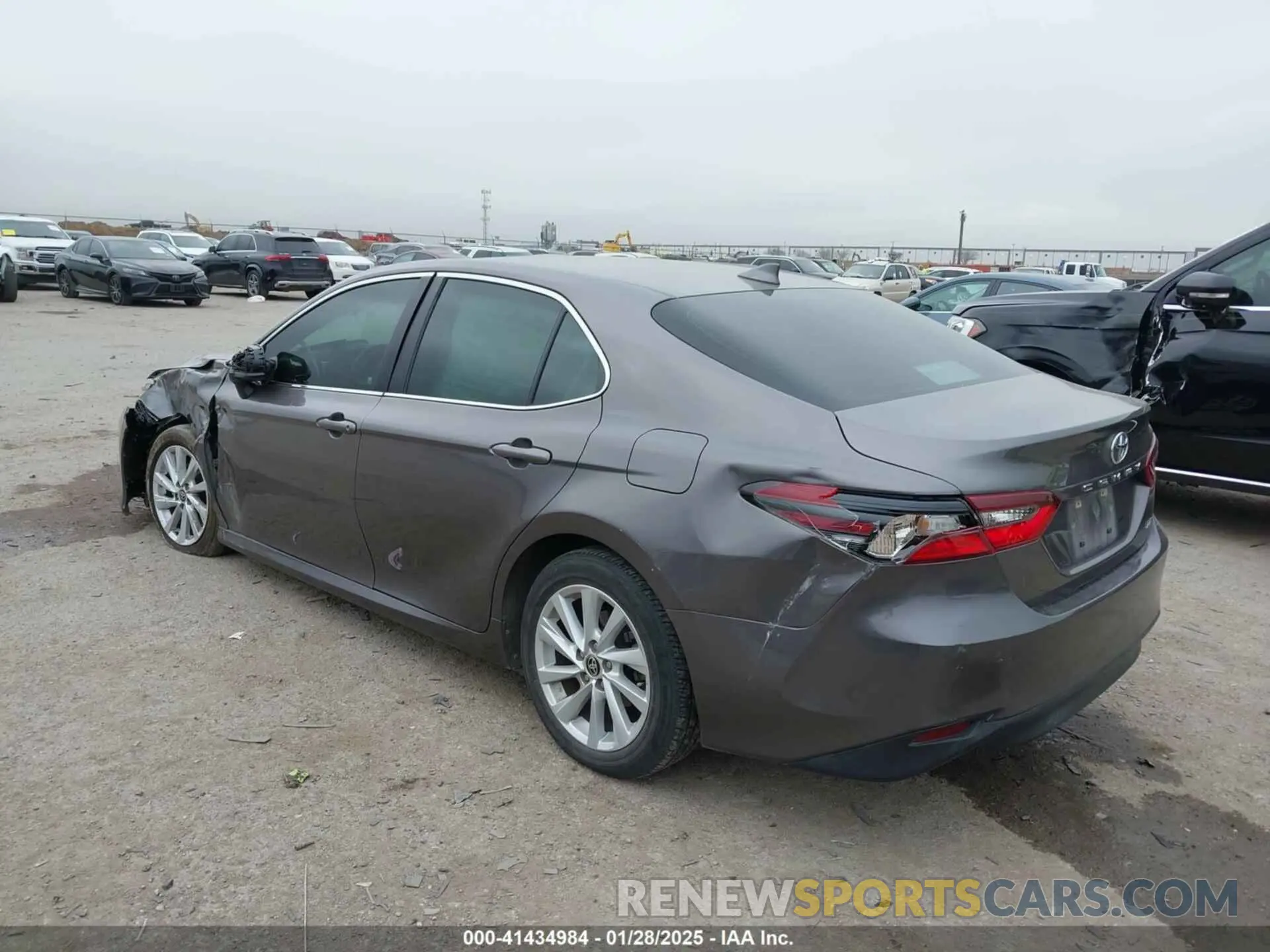 3 Photograph of a damaged car 4T1C11AK8NU055100 TOYOTA CAMRY 2022