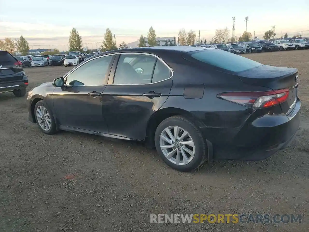 2 Photograph of a damaged car 4T1C11AK8NU055954 TOYOTA CAMRY 2022