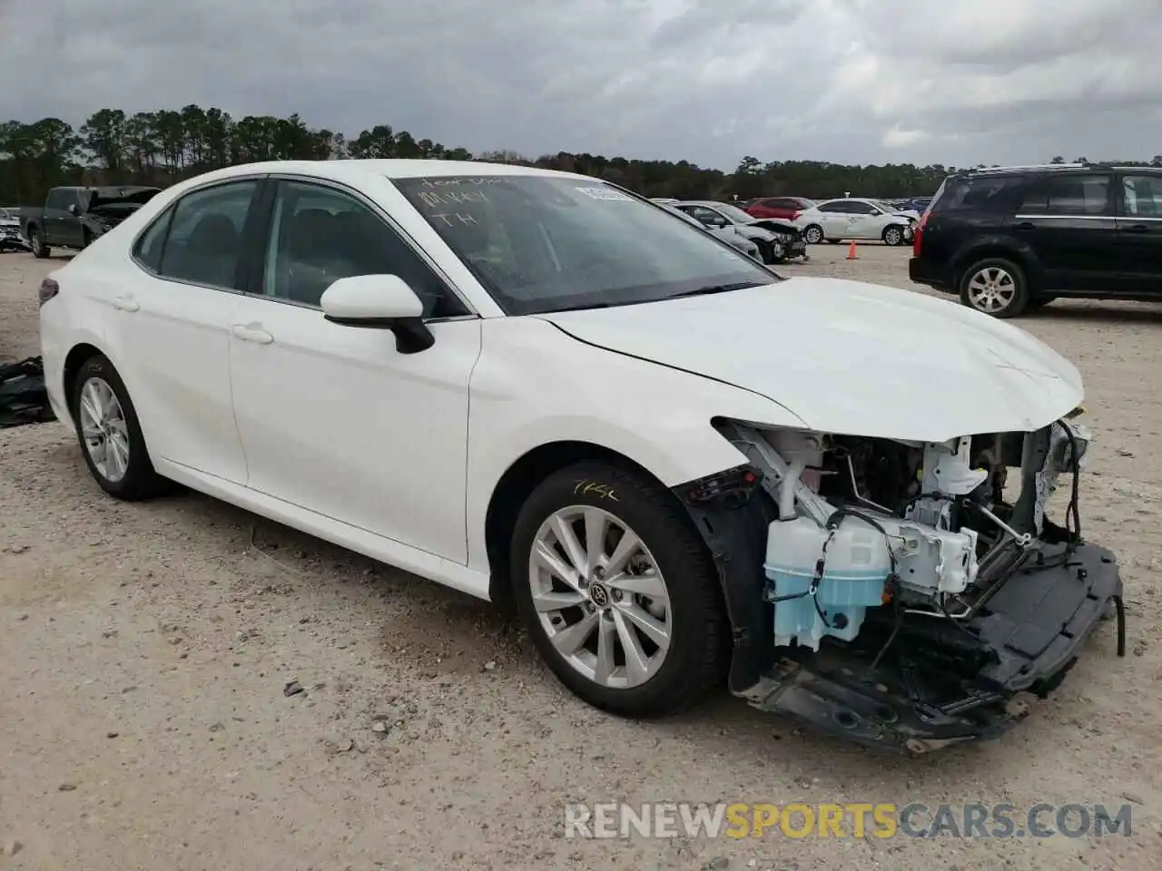 4 Photograph of a damaged car 4T1C11AK8NU060510 TOYOTA CAMRY 2022