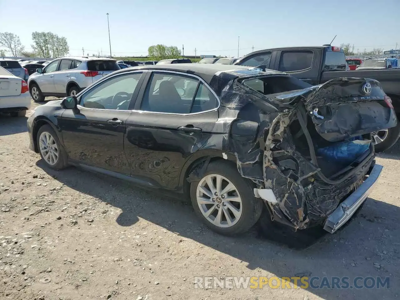 2 Photograph of a damaged car 4T1C11AK8NU639268 TOYOTA CAMRY 2022