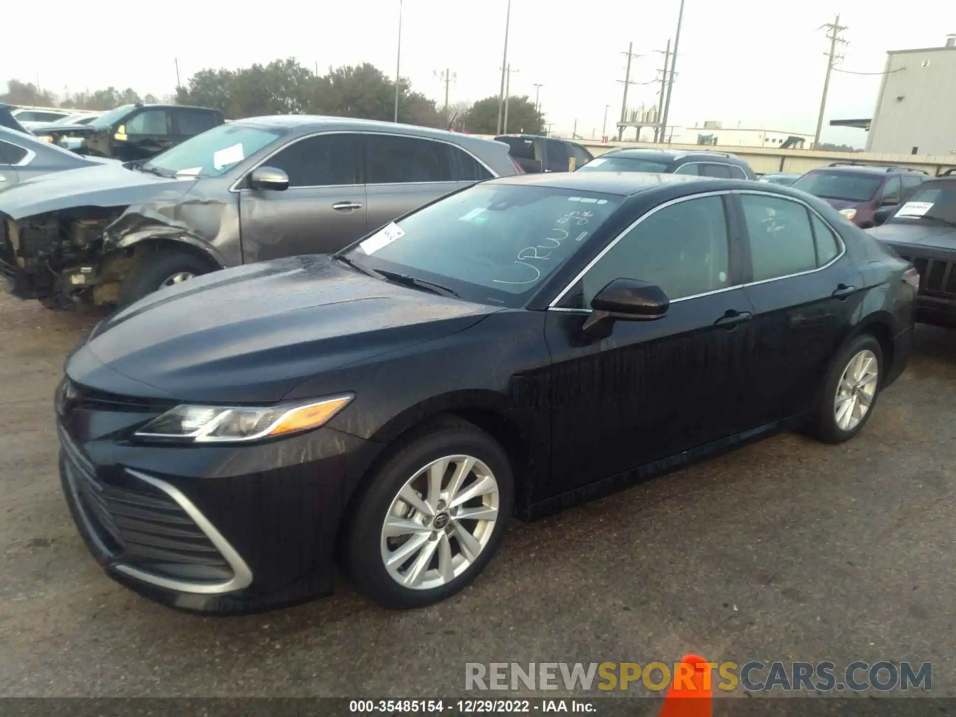 2 Photograph of a damaged car 4T1C11AK8NU639853 TOYOTA CAMRY 2022