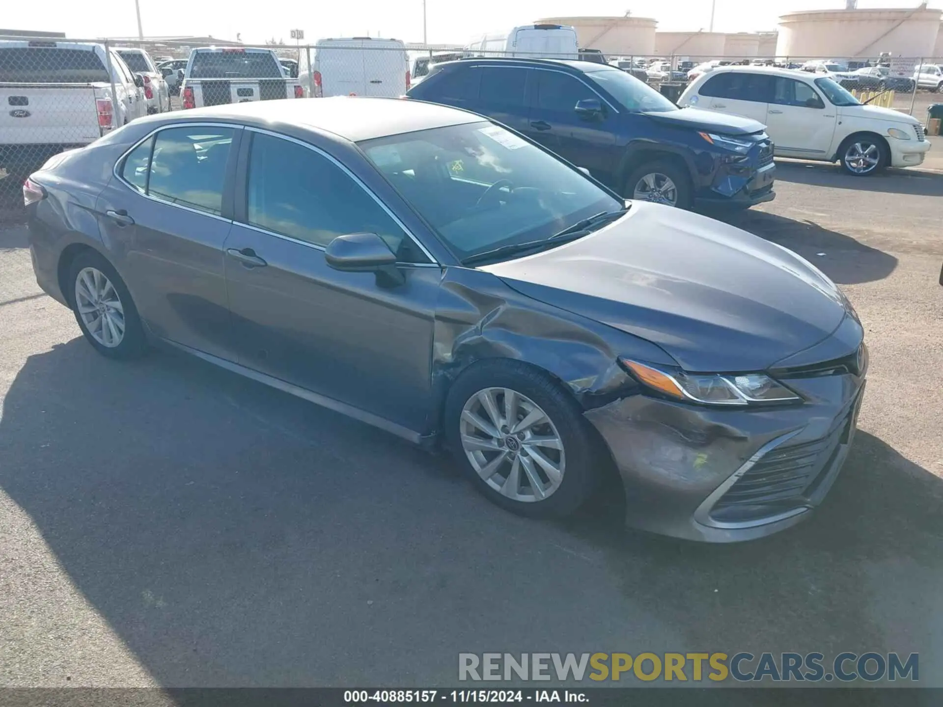 1 Photograph of a damaged car 4T1C11AK8NU640520 TOYOTA CAMRY 2022