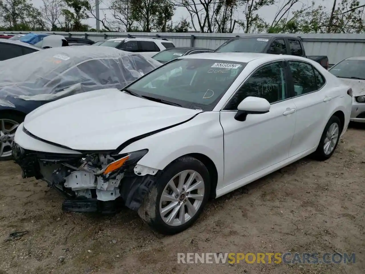 1 Photograph of a damaged car 4T1C11AK8NU665823 TOYOTA CAMRY 2022