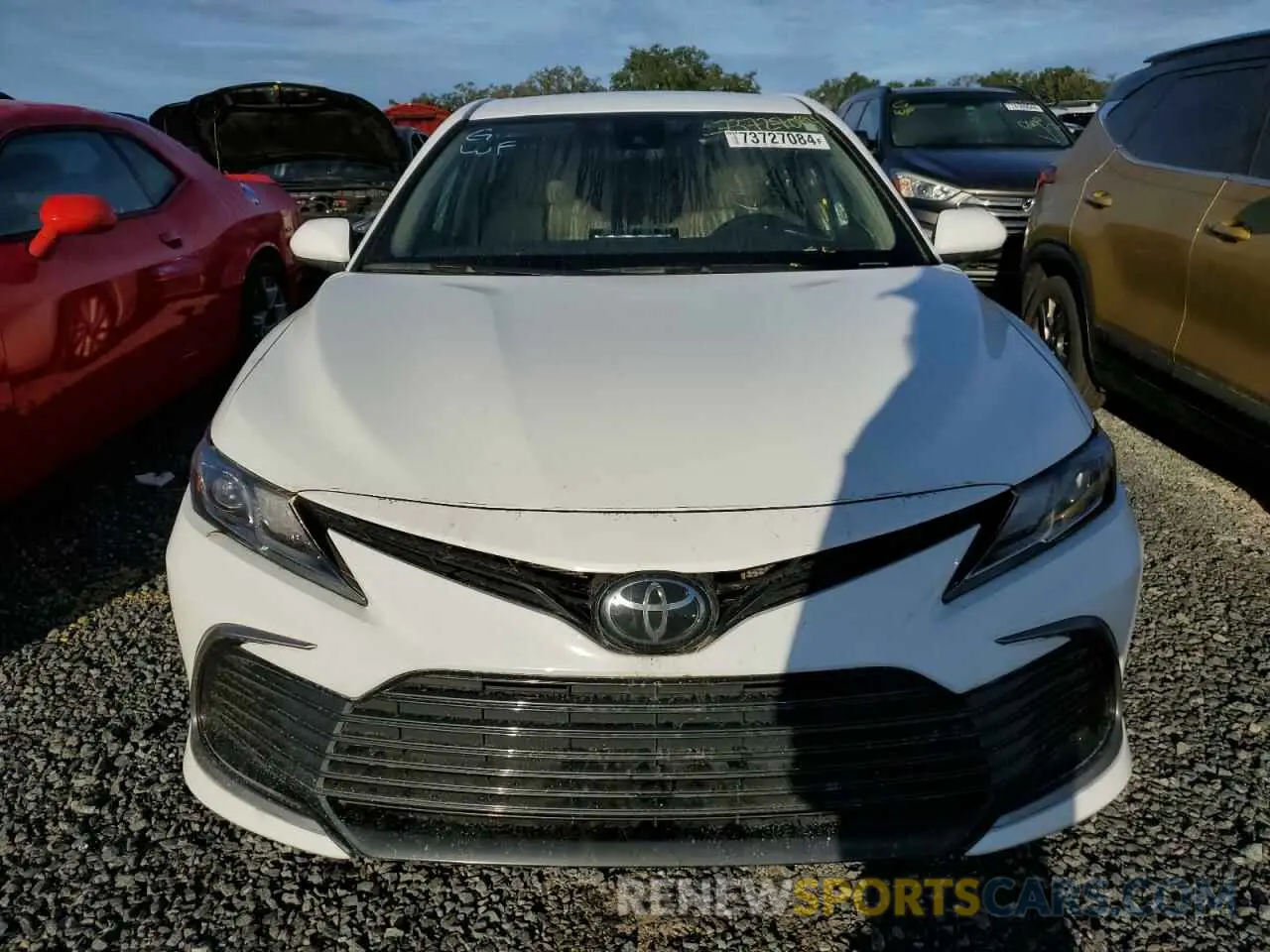 5 Photograph of a damaged car 4T1C11AK8NU669421 TOYOTA CAMRY 2022