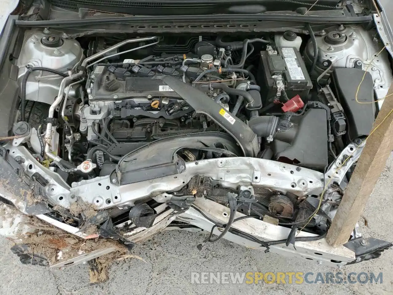 11 Photograph of a damaged car 4T1C11AK8NU700814 TOYOTA CAMRY 2022