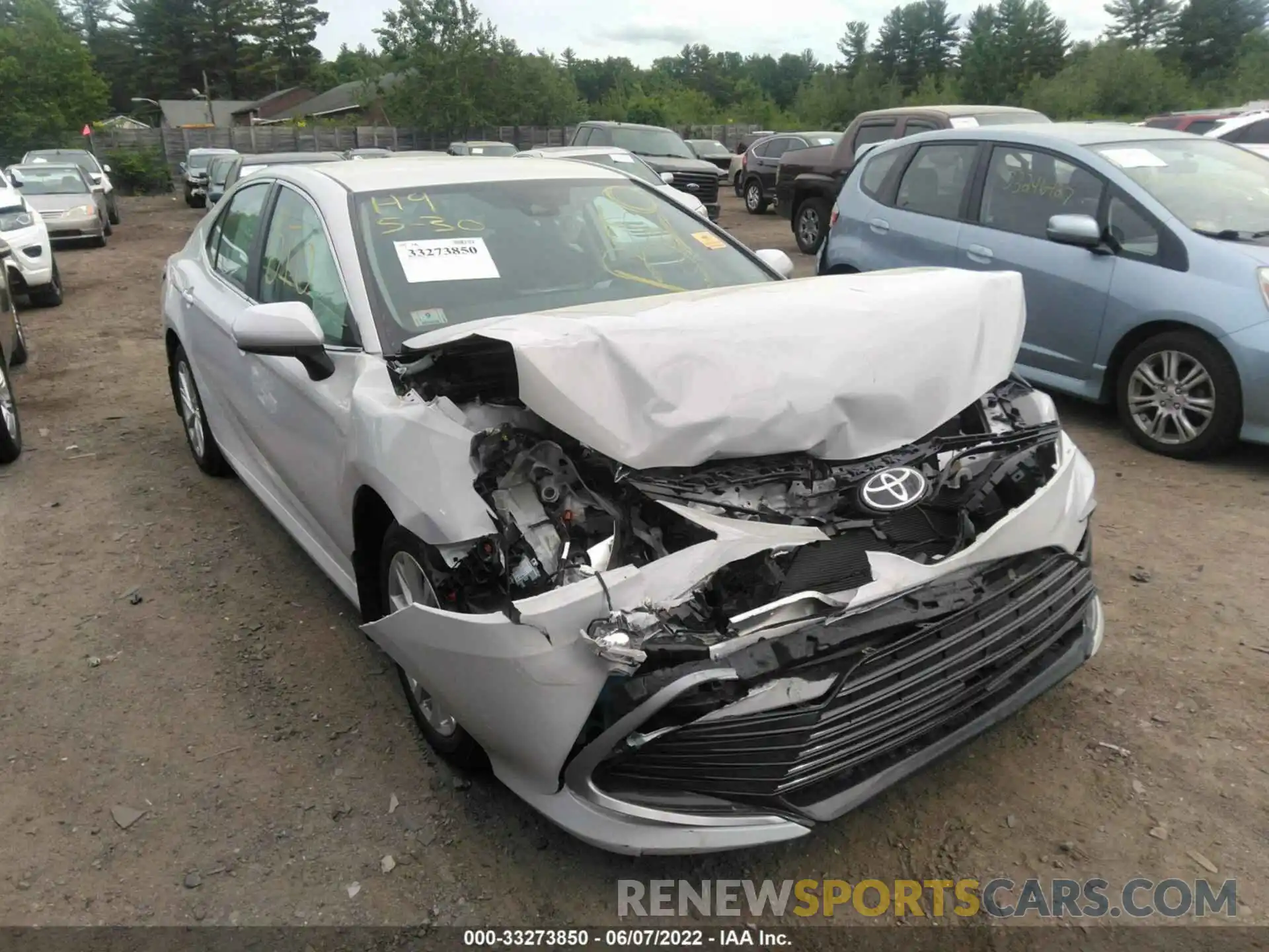 1 Photograph of a damaged car 4T1C11AK9NU002079 TOYOTA CAMRY 2022