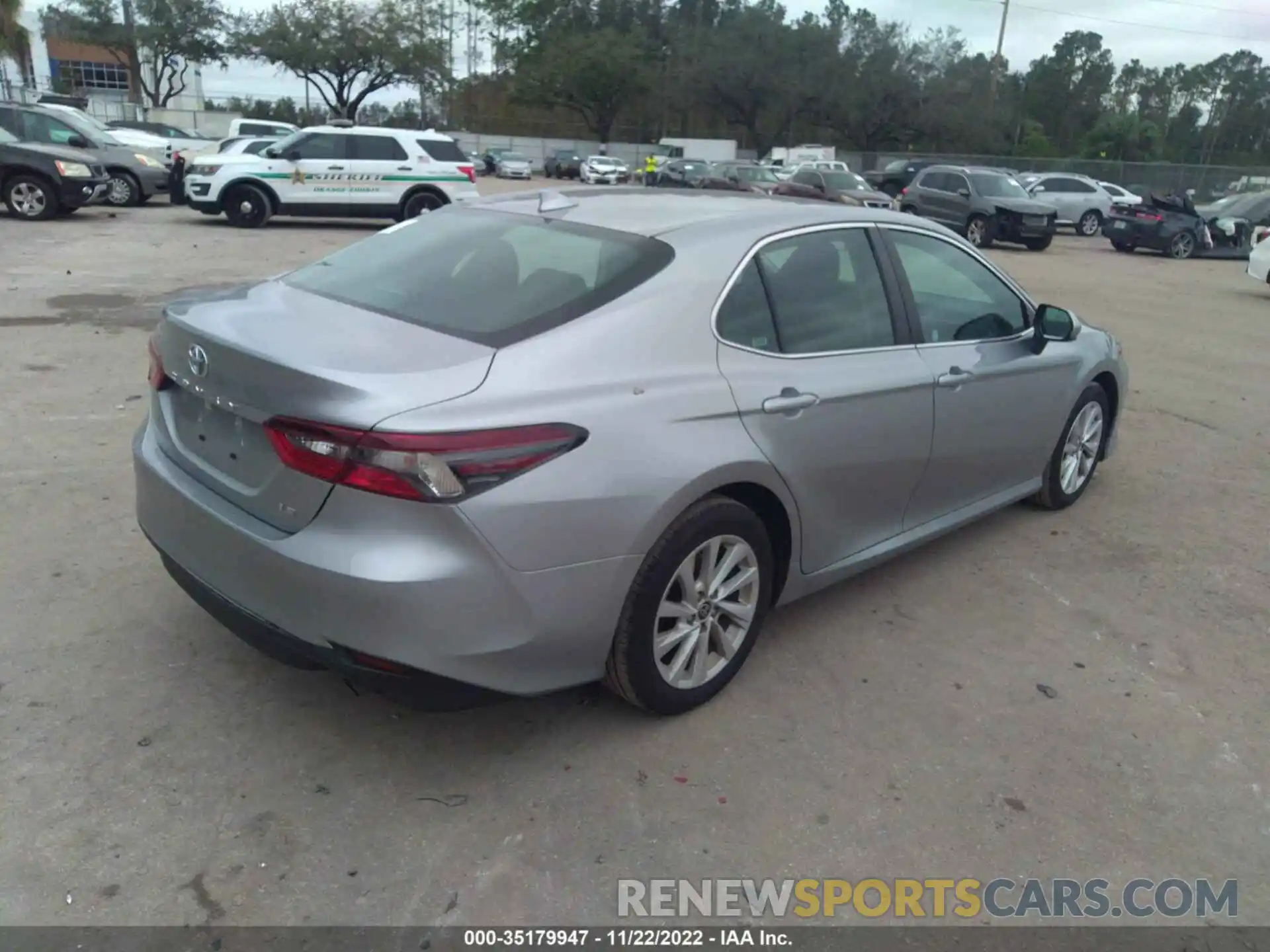 4 Photograph of a damaged car 4T1C11AK9NU628893 TOYOTA CAMRY 2022