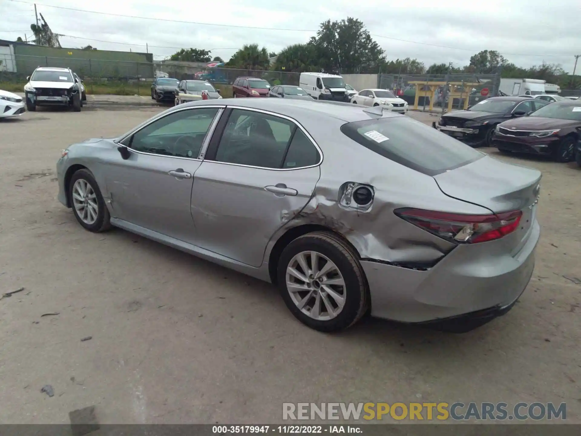 6 Photograph of a damaged car 4T1C11AK9NU628893 TOYOTA CAMRY 2022