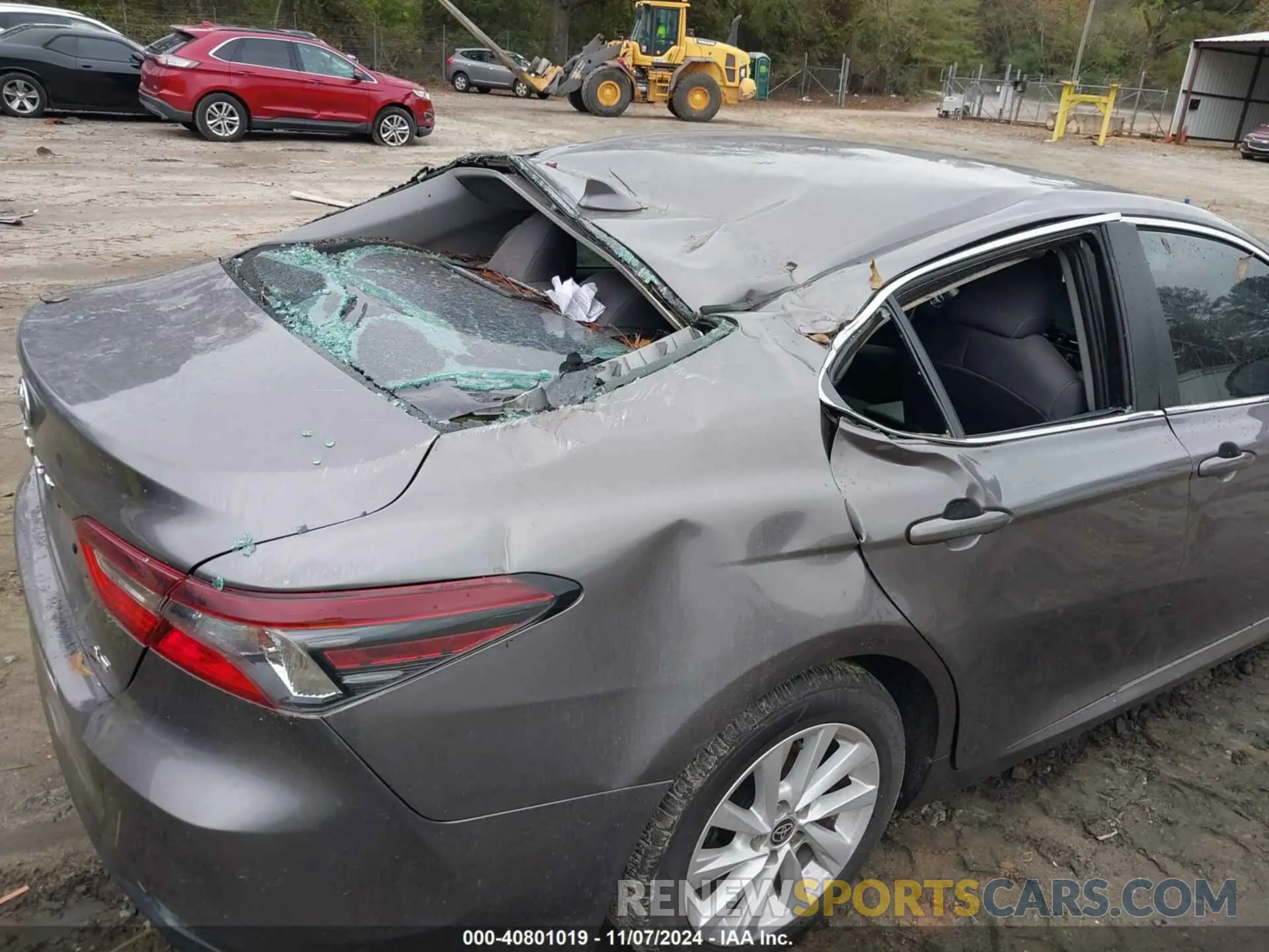 6 Photograph of a damaged car 4T1C11AK9NU637500 TOYOTA CAMRY 2022