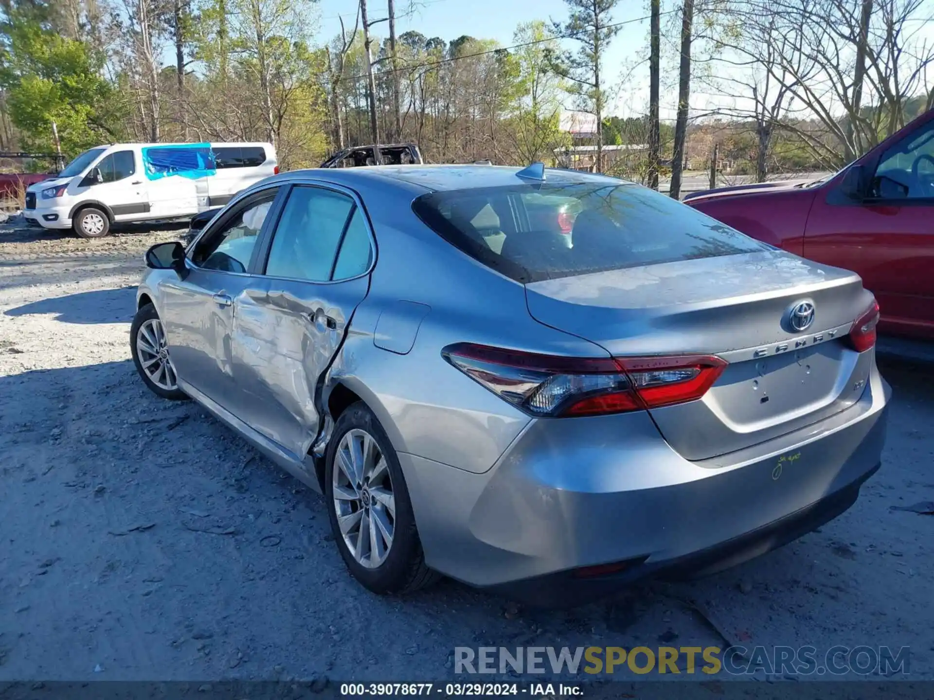 14 Photograph of a damaged car 4T1C11AK9NU649680 TOYOTA CAMRY 2022