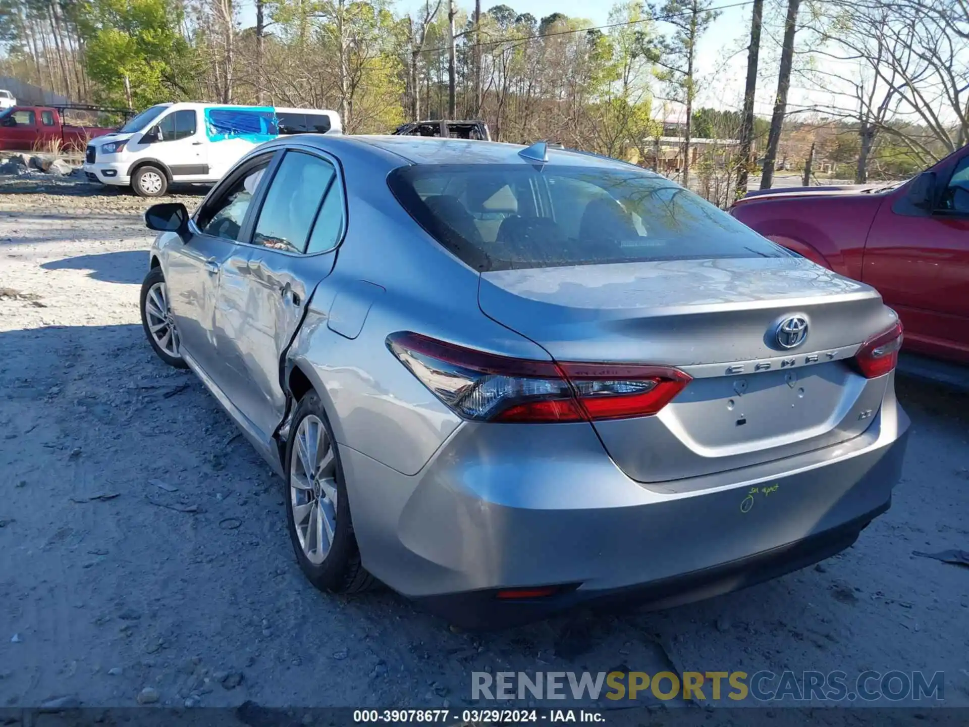 3 Photograph of a damaged car 4T1C11AK9NU649680 TOYOTA CAMRY 2022