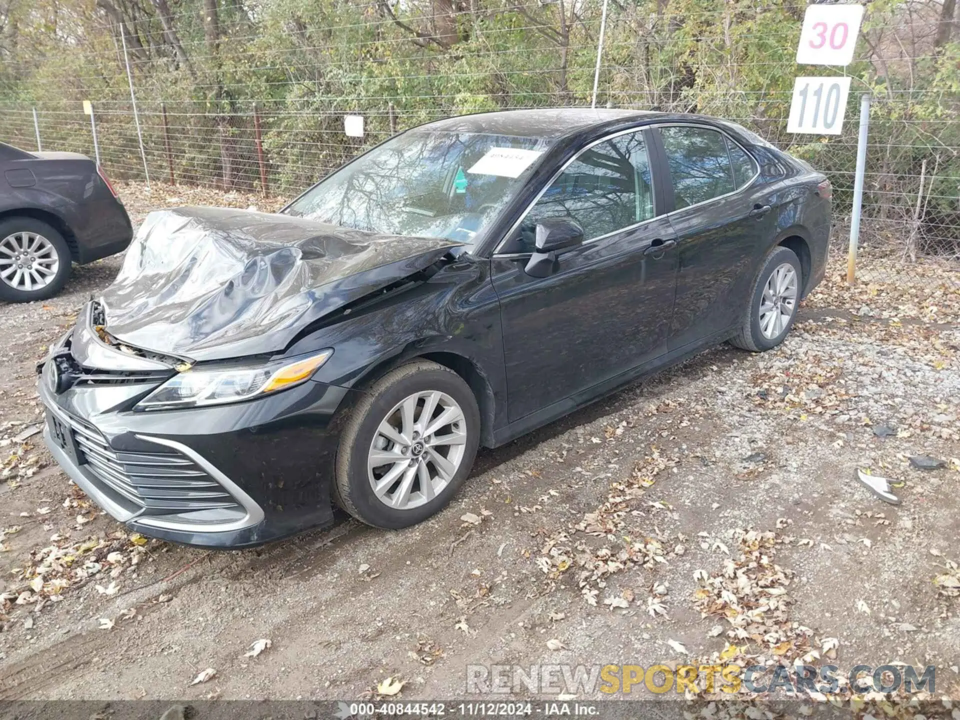 2 Photograph of a damaged car 4T1C11AK9NU672683 TOYOTA CAMRY 2022