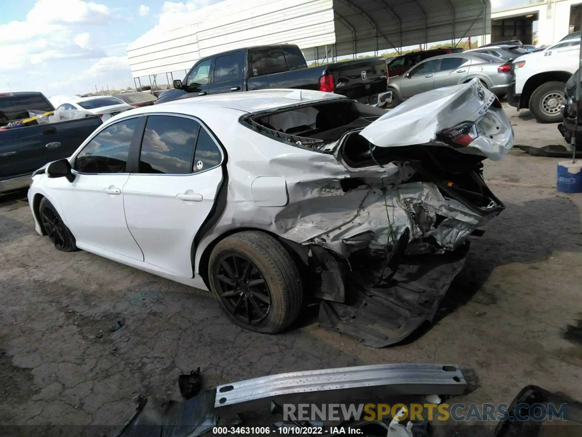 3 Photograph of a damaged car 4T1C11AK9NU682663 TOYOTA CAMRY 2022