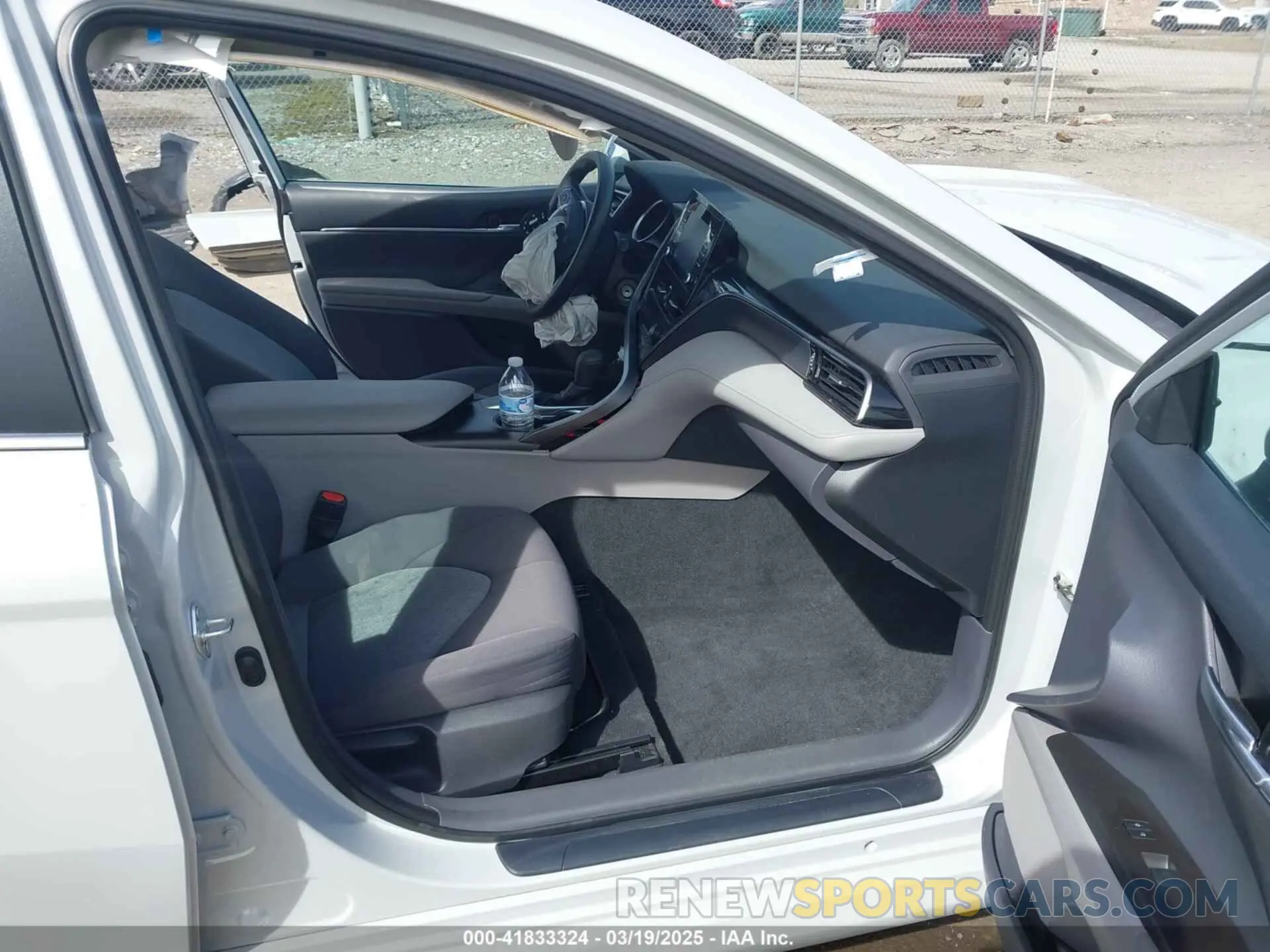 5 Photograph of a damaged car 4T1C11AKXNU023717 TOYOTA CAMRY 2022