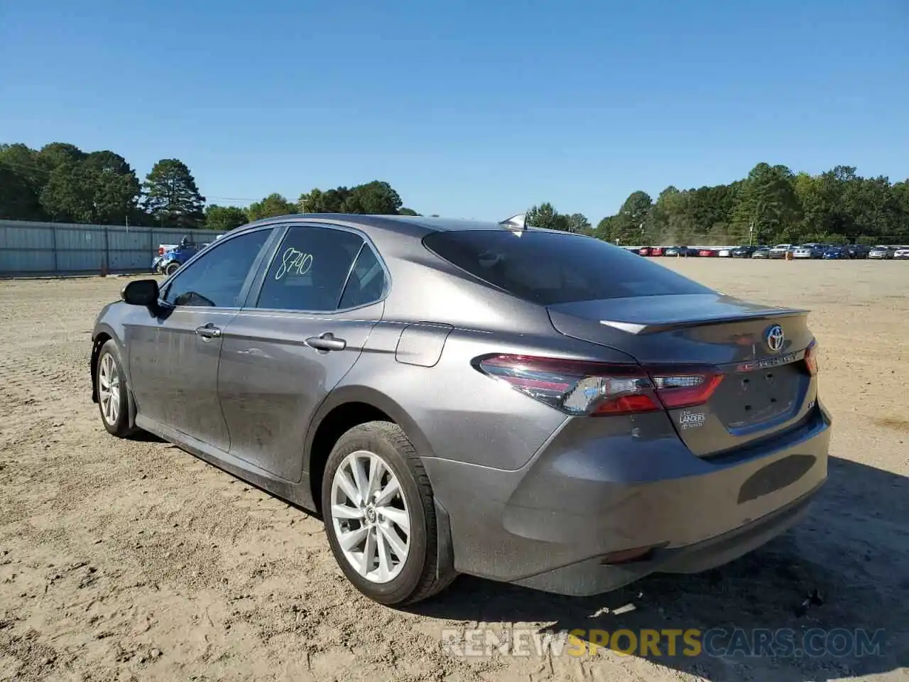 3 Photograph of a damaged car 4T1C11AKXNU051100 TOYOTA CAMRY 2022