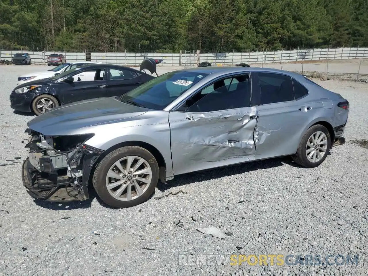 1 Photograph of a damaged car 4T1C11AKXNU057494 TOYOTA CAMRY 2022