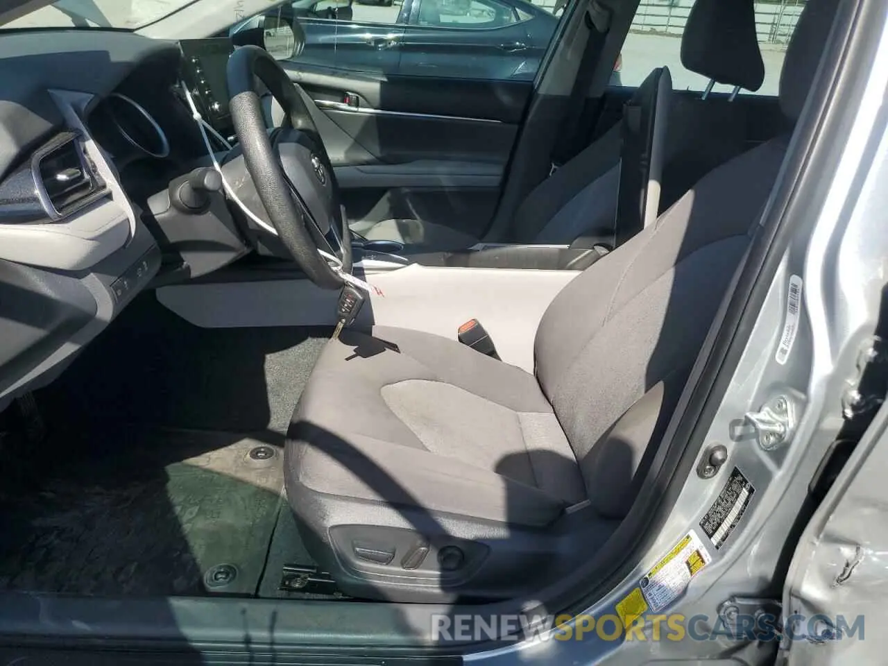7 Photograph of a damaged car 4T1C11AKXNU057494 TOYOTA CAMRY 2022