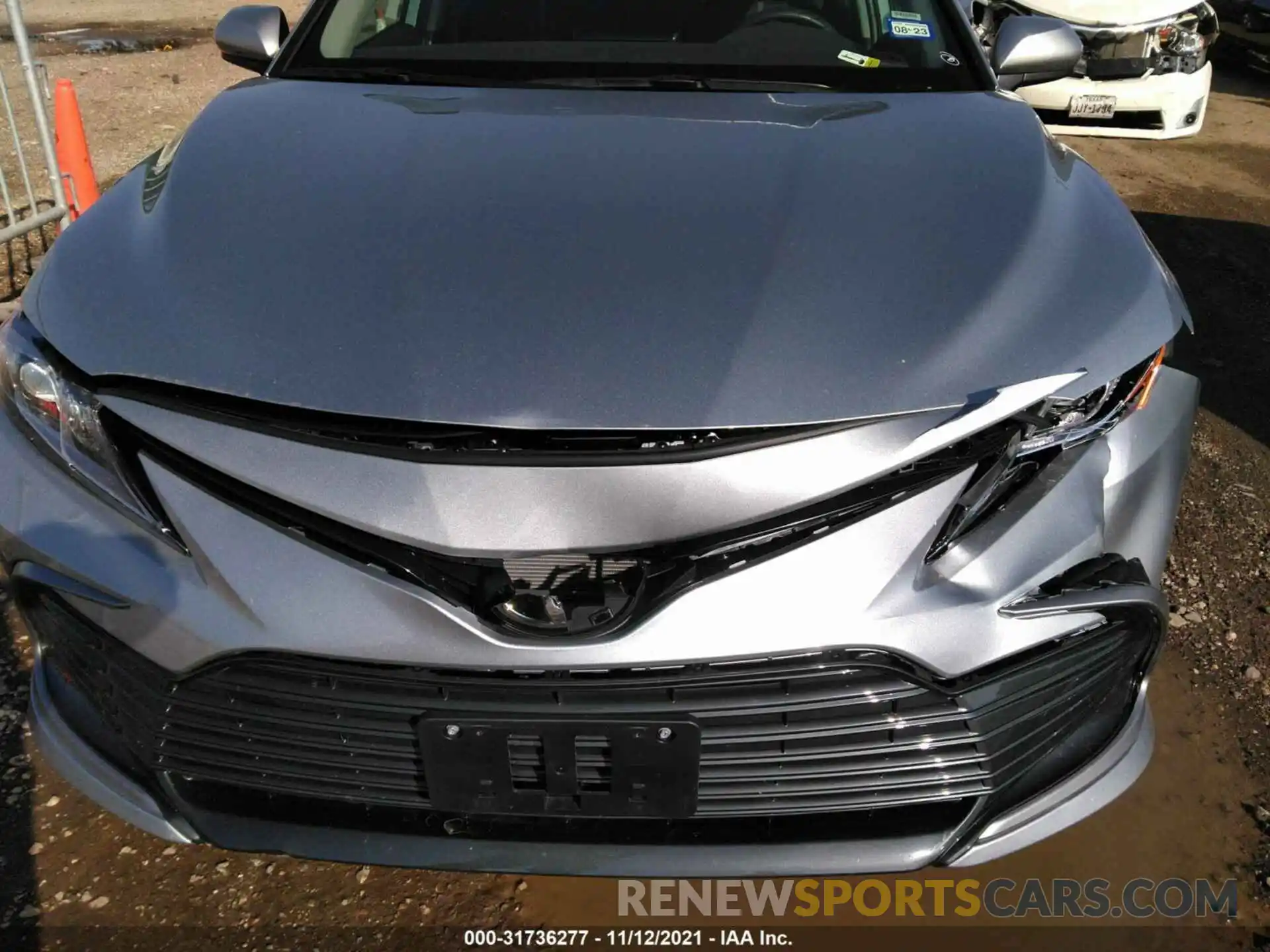 6 Photograph of a damaged car 4T1C11AKXNU618860 TOYOTA CAMRY 2022