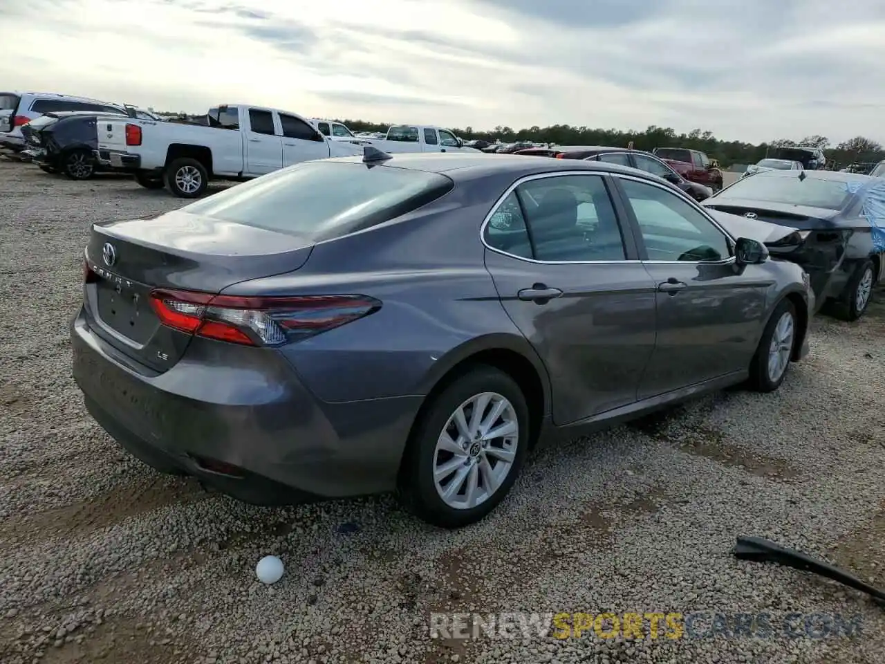 3 Photograph of a damaged car 4T1C11AKXNU624223 TOYOTA CAMRY 2022