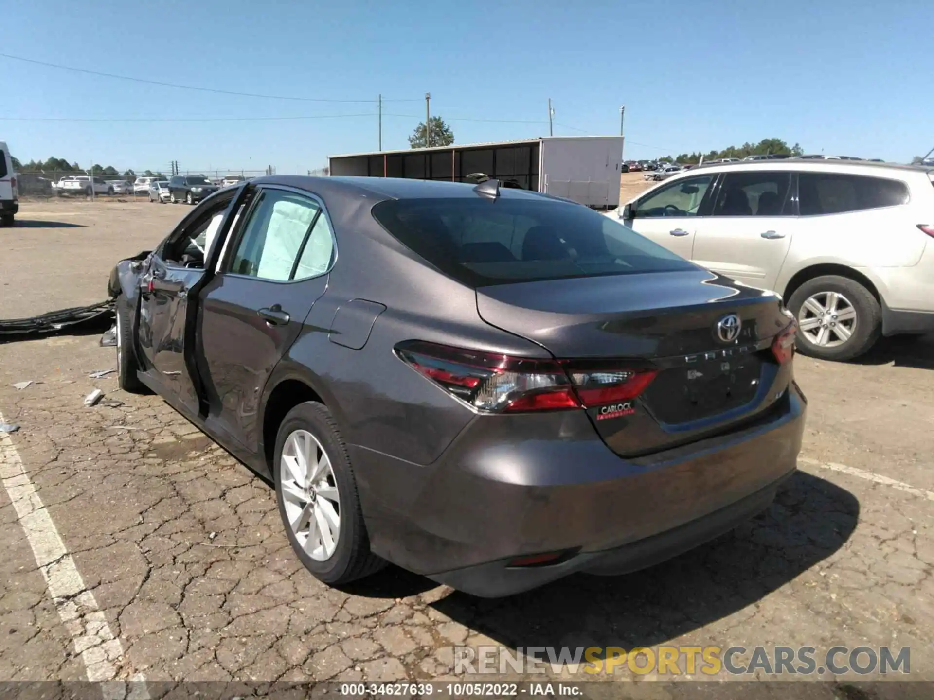 3 Photograph of a damaged car 4T1C11AKXNU627817 TOYOTA CAMRY 2022