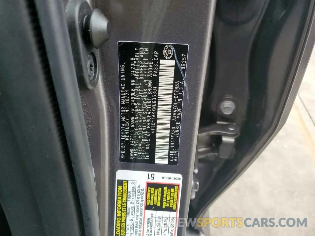 13 Photograph of a damaged car 4T1C11AKXNU635304 TOYOTA CAMRY 2022
