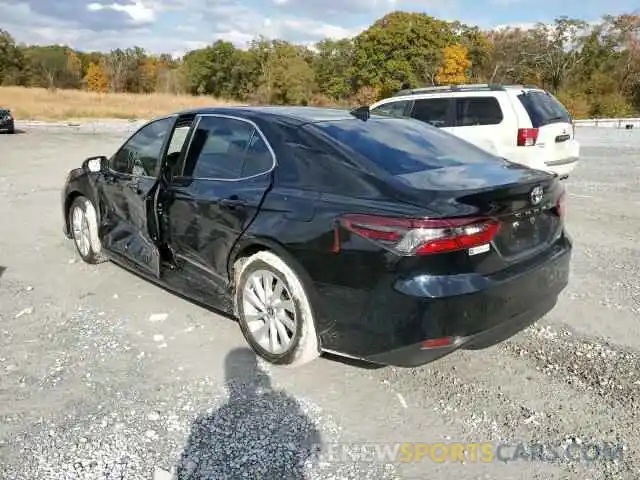 3 Photograph of a damaged car 4T1C11AKXNU635710 TOYOTA CAMRY 2022