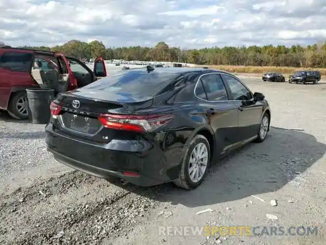 4 Photograph of a damaged car 4T1C11AKXNU635710 TOYOTA CAMRY 2022