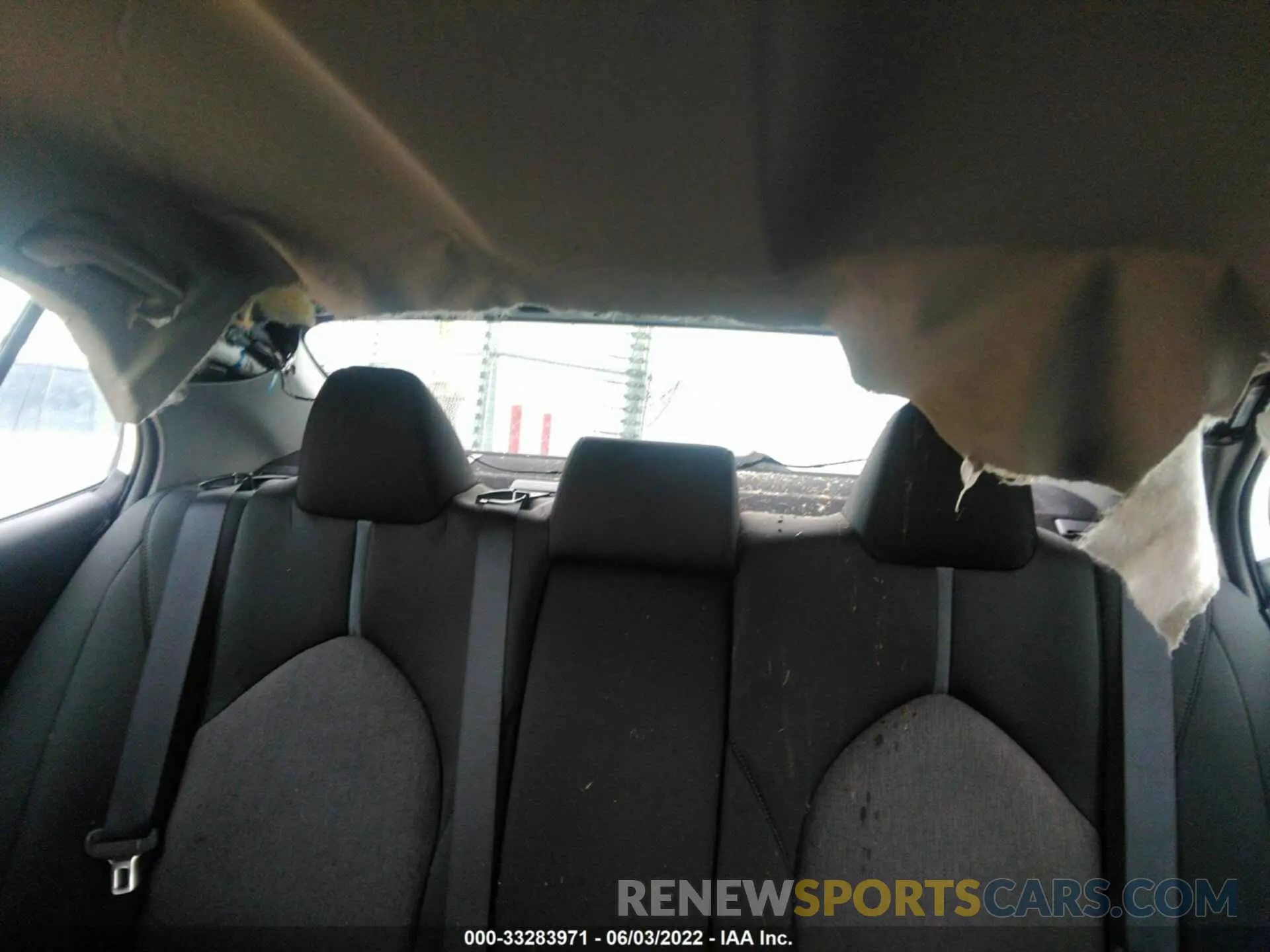 6 Photograph of a damaged car 4T1C11AKXNU637828 TOYOTA CAMRY 2022