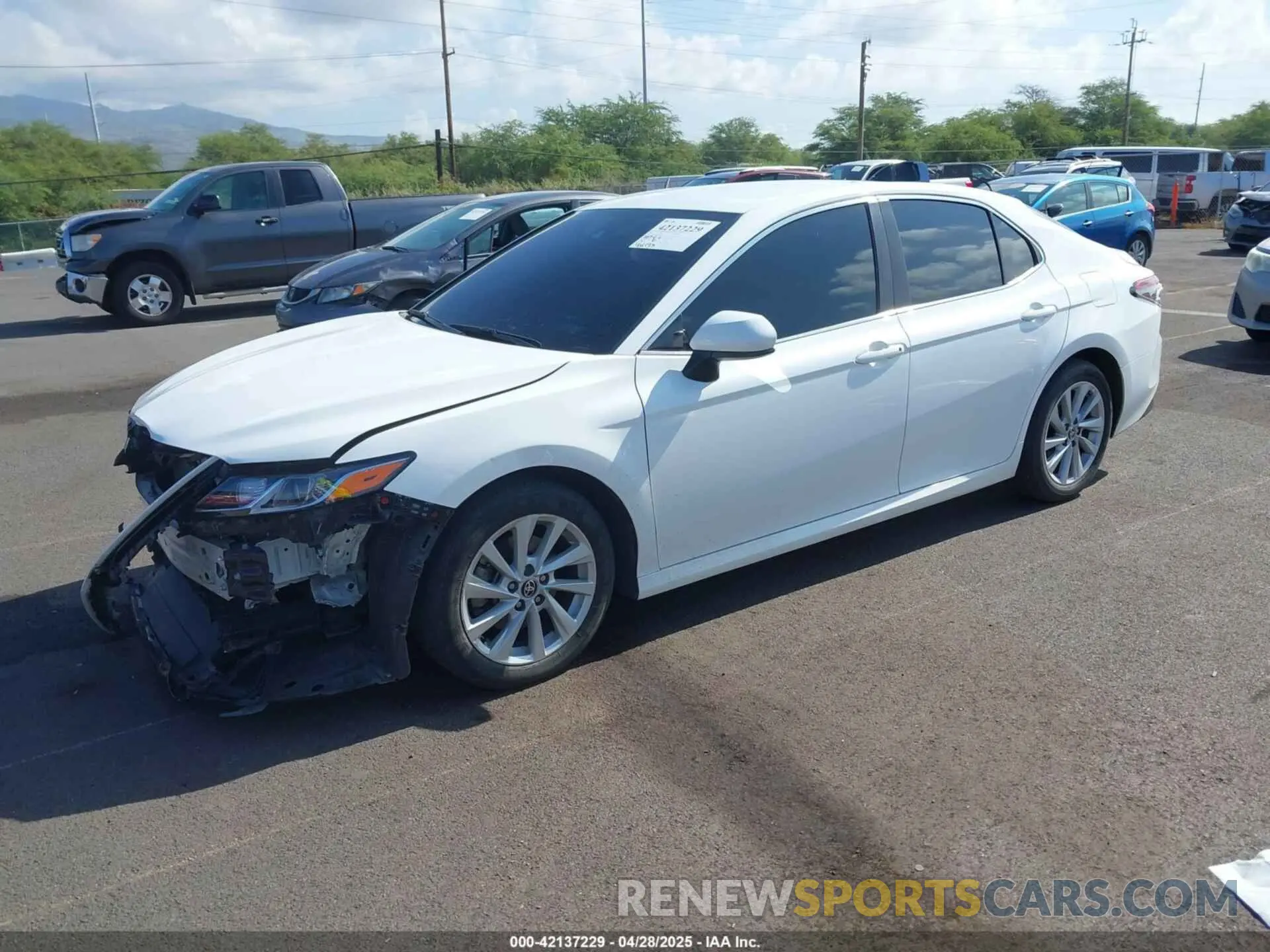 2 Photograph of a damaged car 4T1C11AKXNU642169 TOYOTA CAMRY 2022