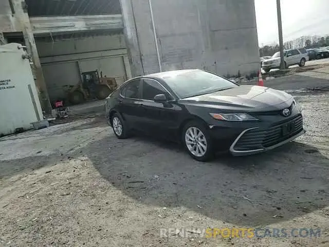 10 Photograph of a damaged car 4T1C11AKXNU644875 TOYOTA CAMRY 2022