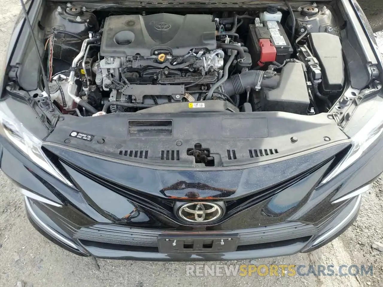 13 Photograph of a damaged car 4T1C11AKXNU644875 TOYOTA CAMRY 2022