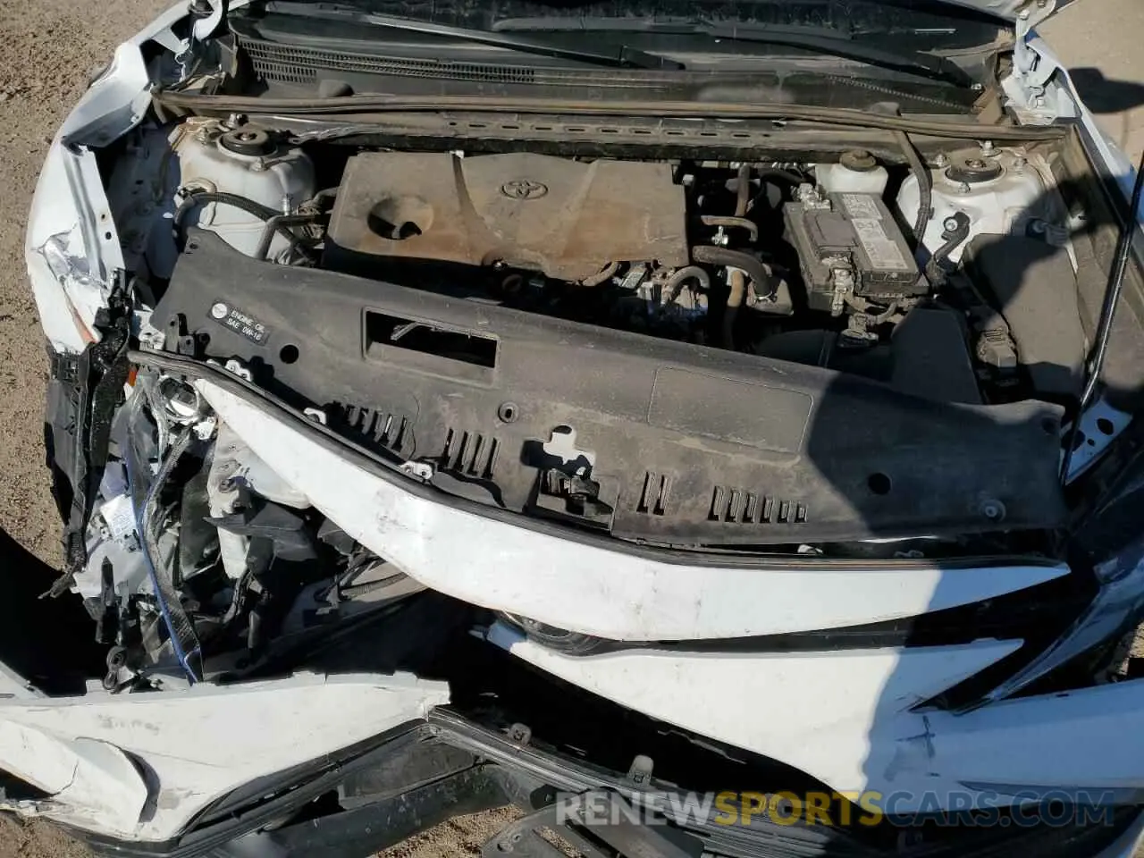 11 Photograph of a damaged car 4T1C11AKXNU645024 TOYOTA CAMRY 2022