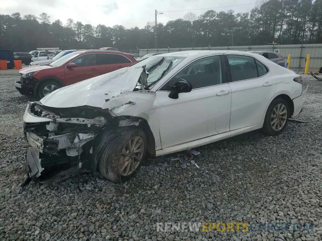 1 Photograph of a damaged car 4T1C11AKXNU648554 TOYOTA CAMRY 2022