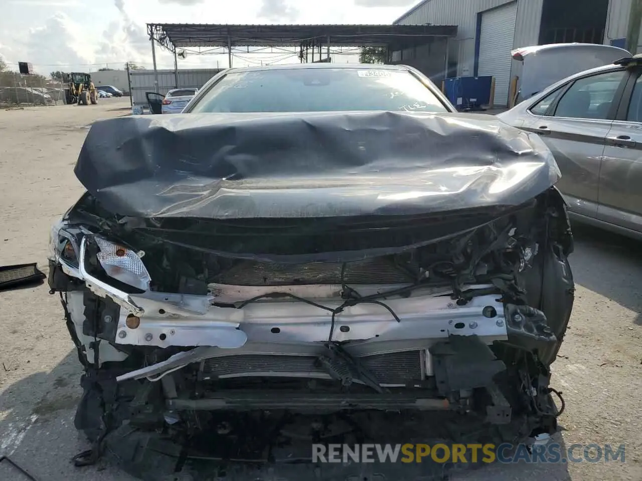 5 Photograph of a damaged car 4T1C11AKXNU670814 TOYOTA CAMRY 2022