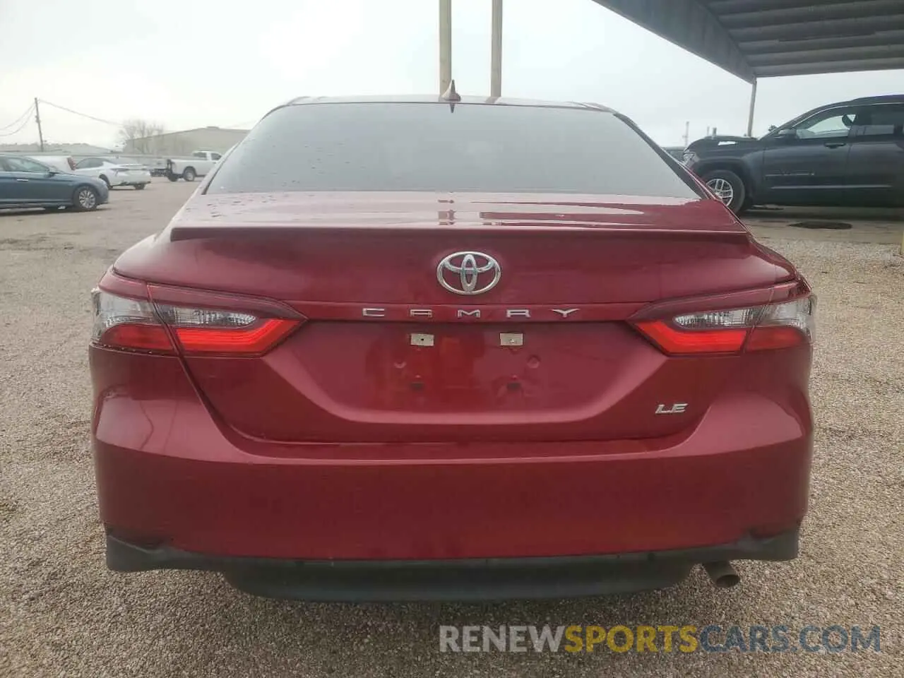 6 Photograph of a damaged car 4T1C11AKXNU671347 TOYOTA CAMRY 2022