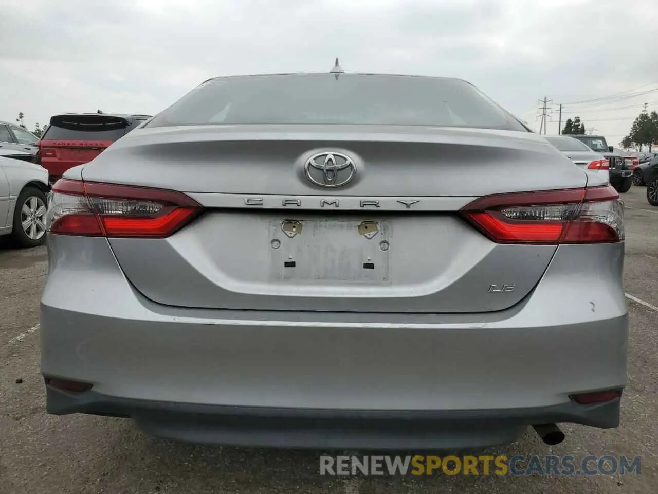 6 Photograph of a damaged car 4T1C11AKXNU671672 TOYOTA CAMRY 2022