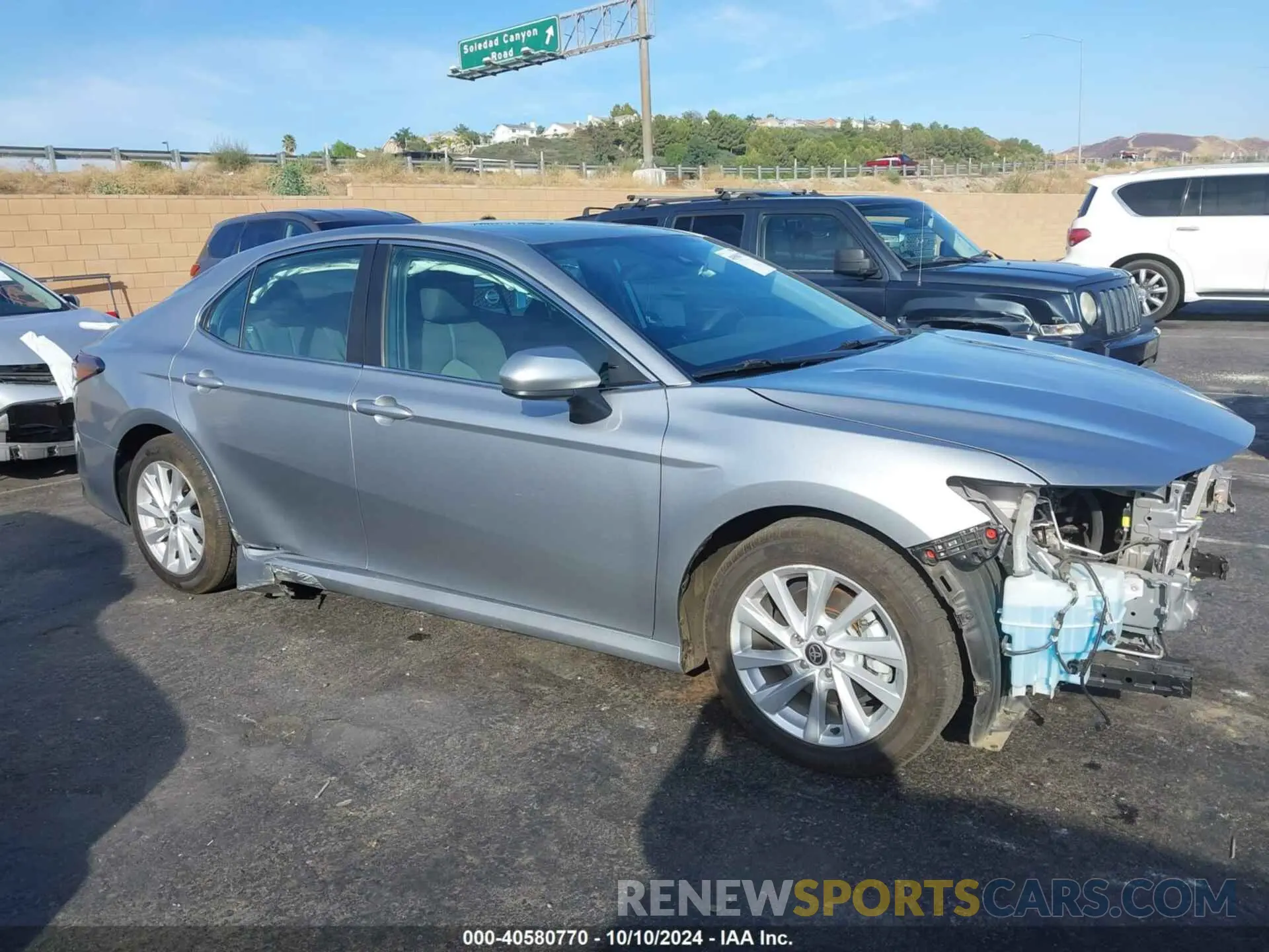 14 Photograph of a damaged car 4T1C11AKXNU674040 TOYOTA CAMRY 2022
